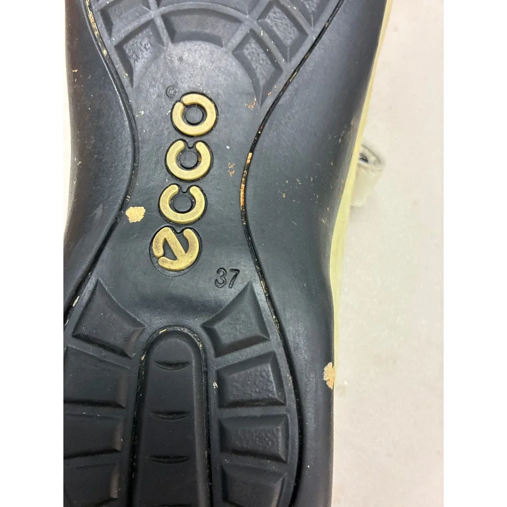Ecco Mary Jane Flats Cream Tan Leather Walking Shoes Womens EU 37 US 6-6.5